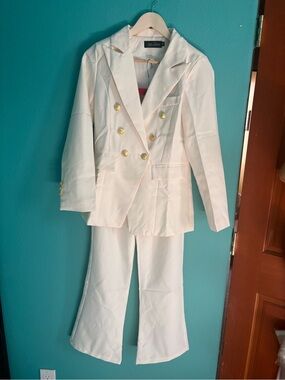 White pantsuit NWOT